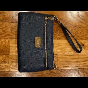Michael Kors wristlet